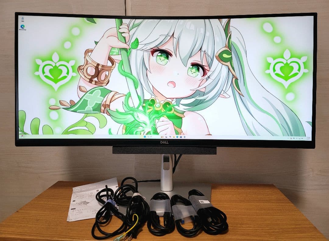 ひろ　Dell 34 曲面 モニター P3421W ＆専用サウンドバー付
