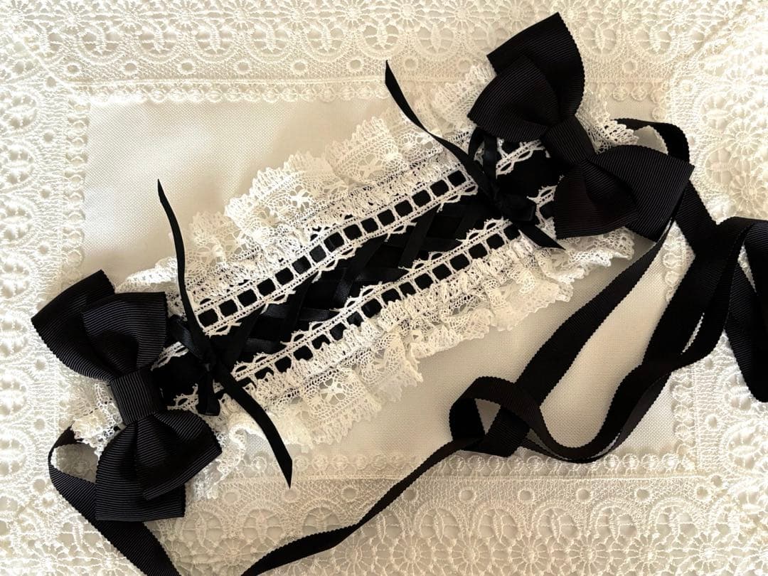 BABY レースフリルジャンパースカート+ブラウス+ヘッドドレス　パニエ付き