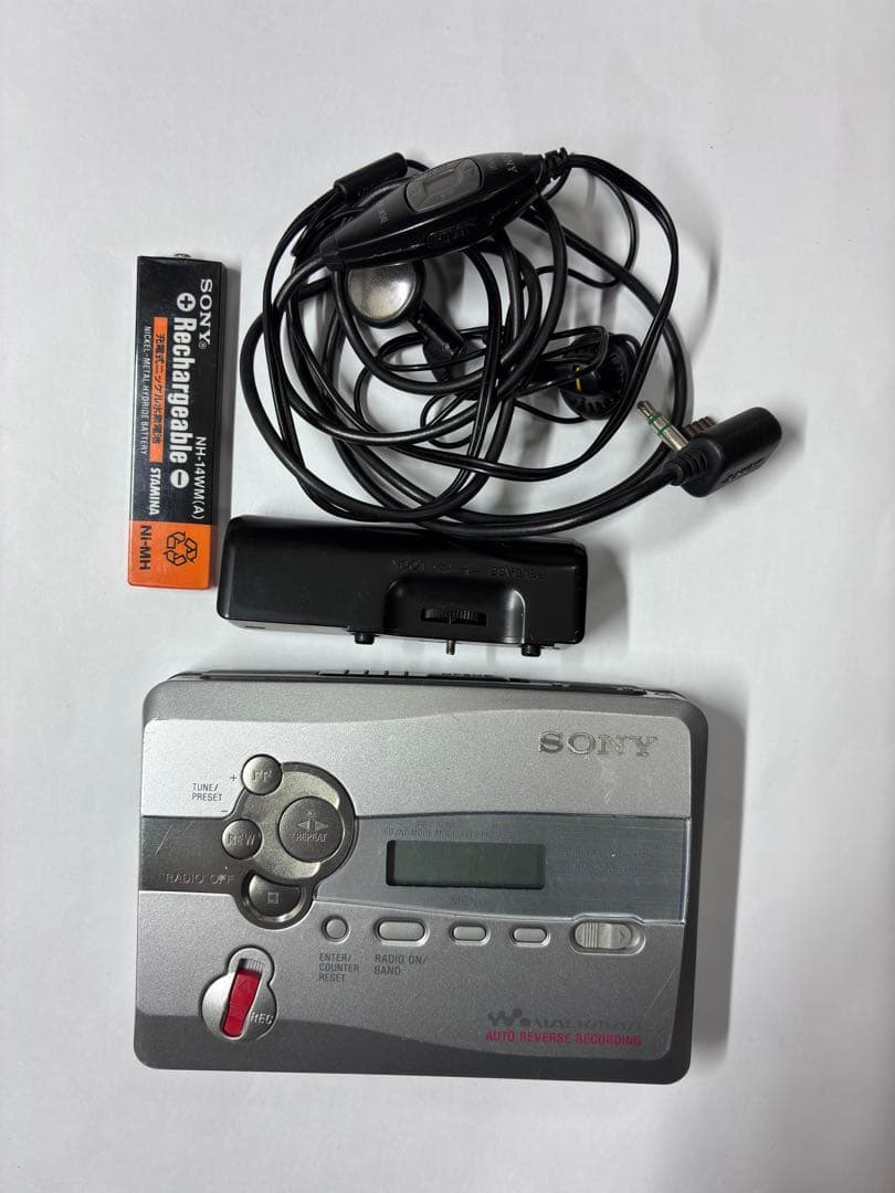 SONY WALKMAN カセットプレーヤー、WM-GX688、動作品