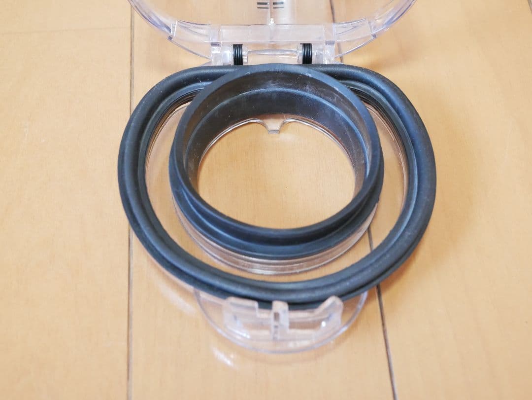 Dyson SV18デジタルスリム本体+ツール2