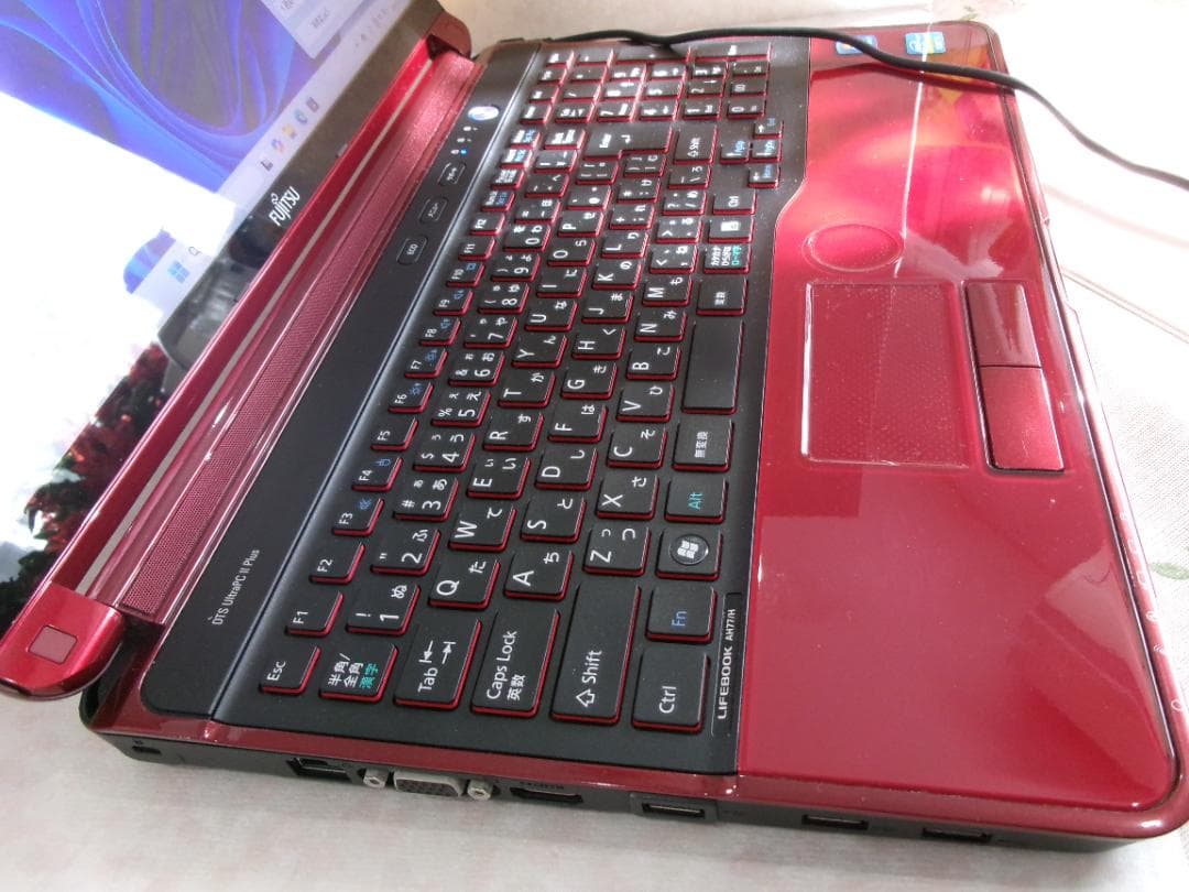 富士通 FMV LIFEBOOK FMVA77HR Office2021