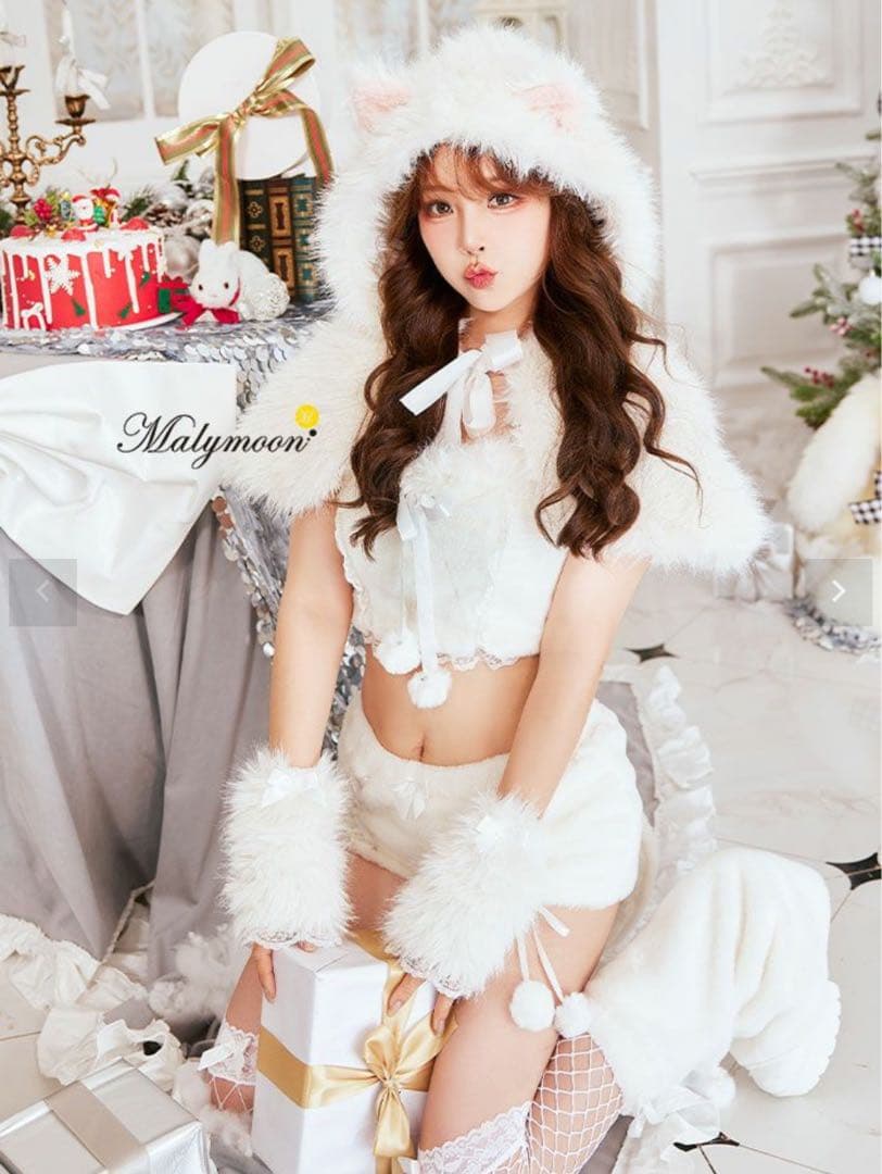 Malymoonふわふわメレンゲリボンキャットサンタ