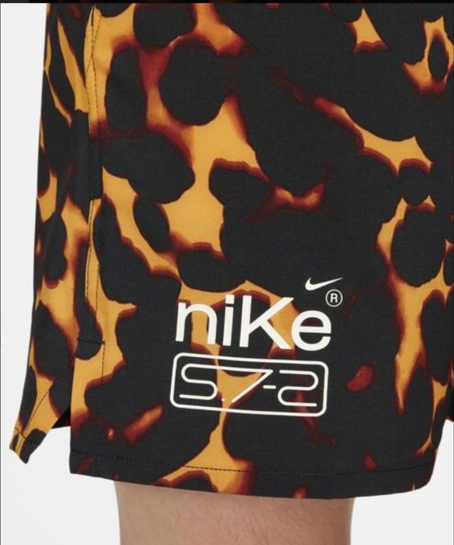 [美品中古]NIKE UNLIMITED SHORT PANTS LEOPARD