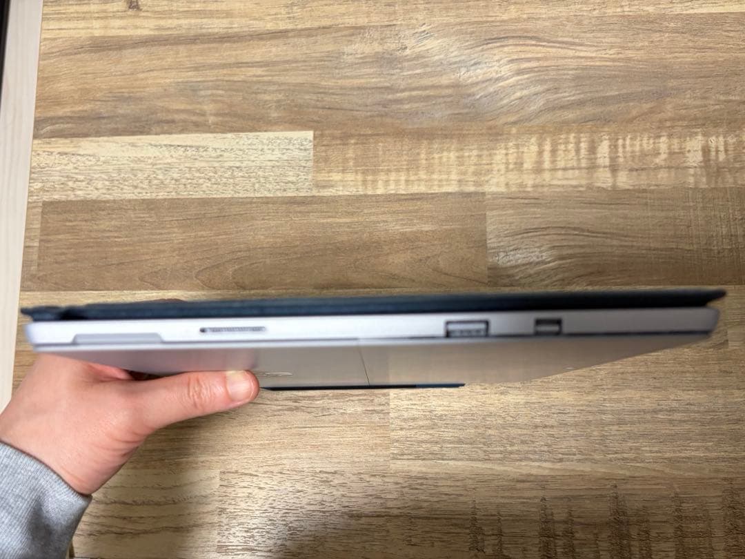 【バッテリー96%】Surface Pro 5 i5/256GB フルセット