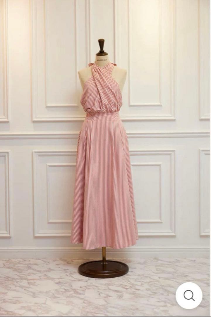 ミストレアス　ホルターネックワンピース　新品タグ付　ピンク