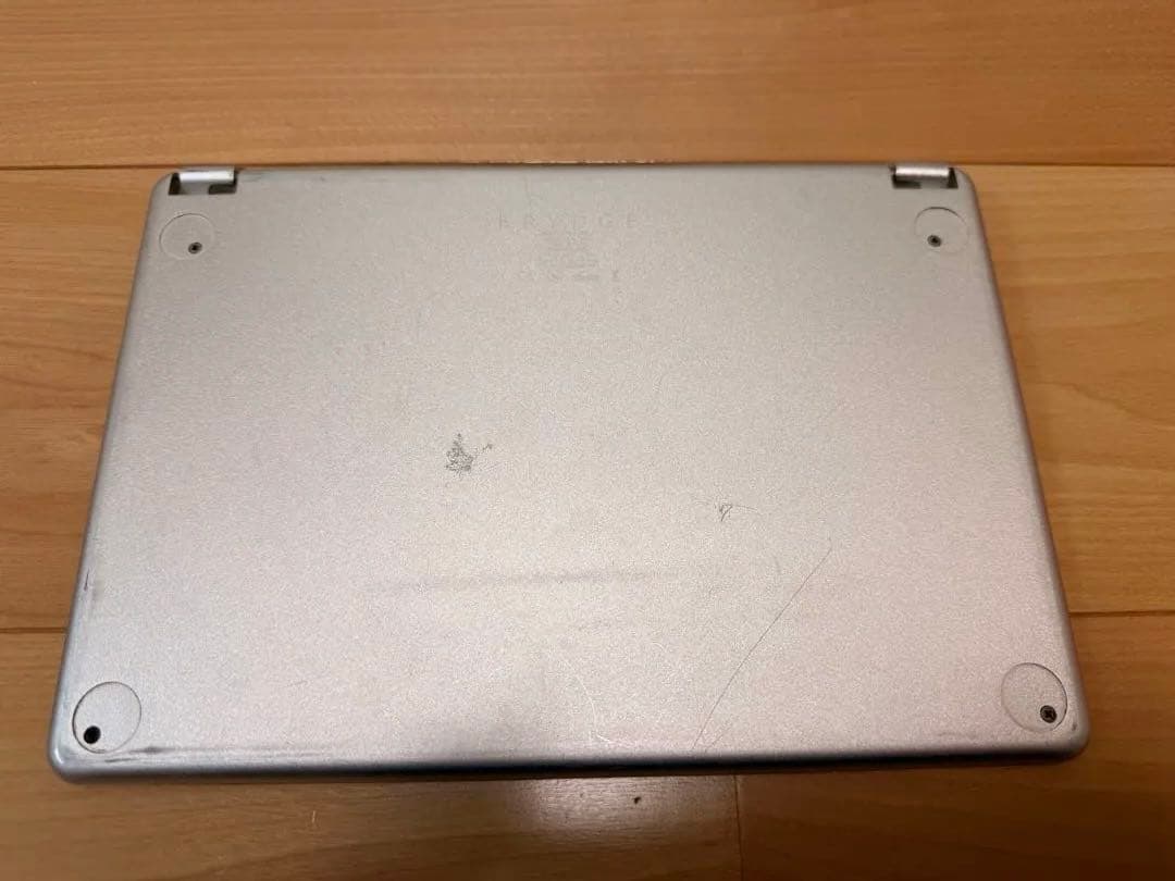 月*人様 iPad Pro 10.5インチ、アップルペンシル、キーボードなど