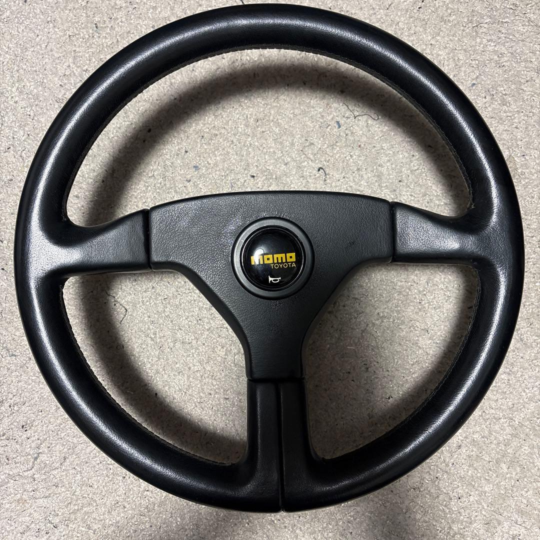 momo TOYOTA ステアリングホイール 黒