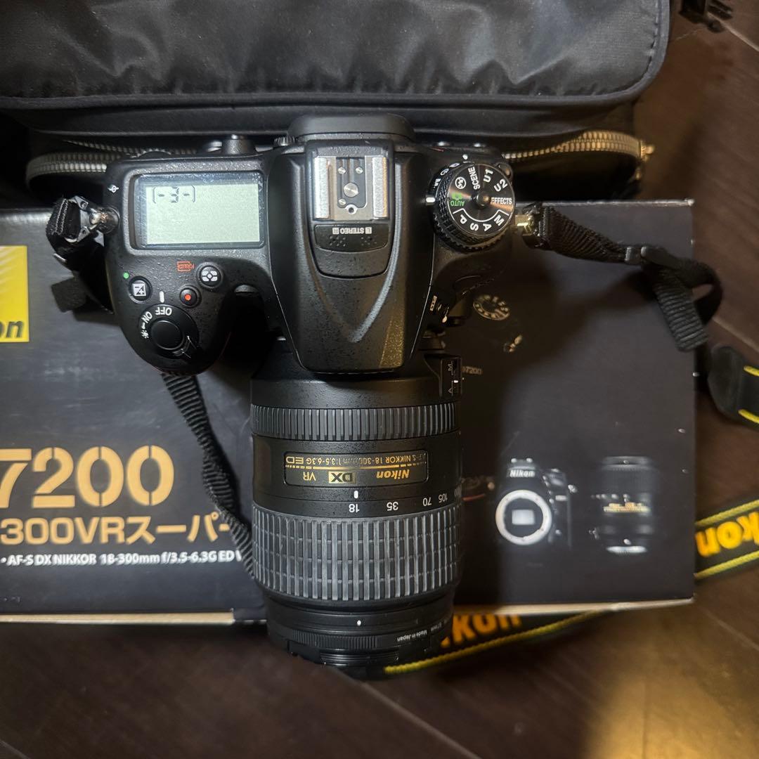 Nikon D7200 18-300mm 超望遠セット 超美品 即使用、発送可