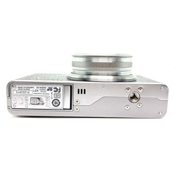 ■ 美品 ■ フジフィルム FUJIFILM XF1