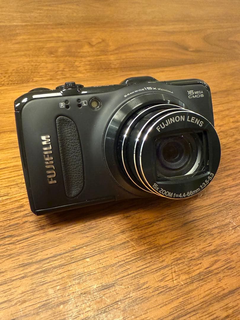 コンパクトデジタルカメラ FUJIFILM FINEPIX F600EXR