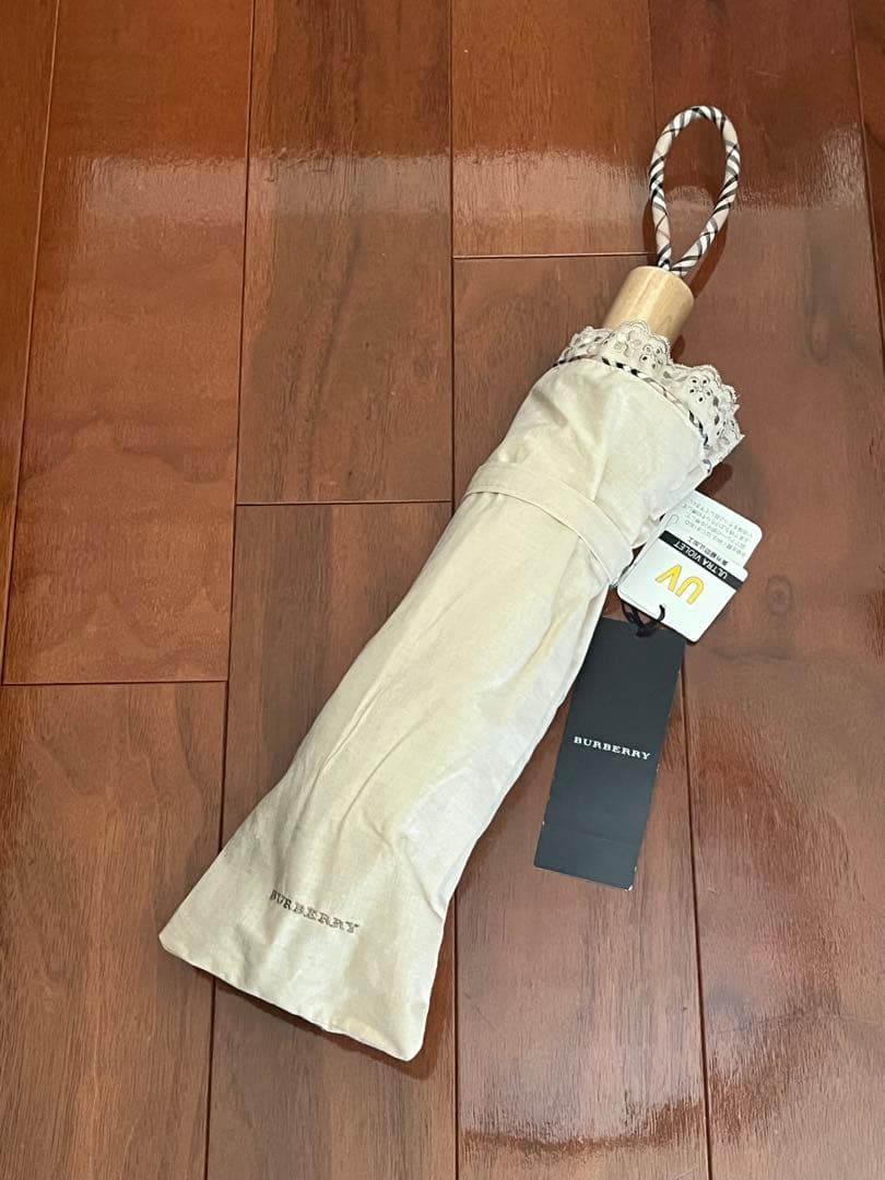 新品 ♡ BURBERRY バーバリー 折りたたみ 日傘 UV
