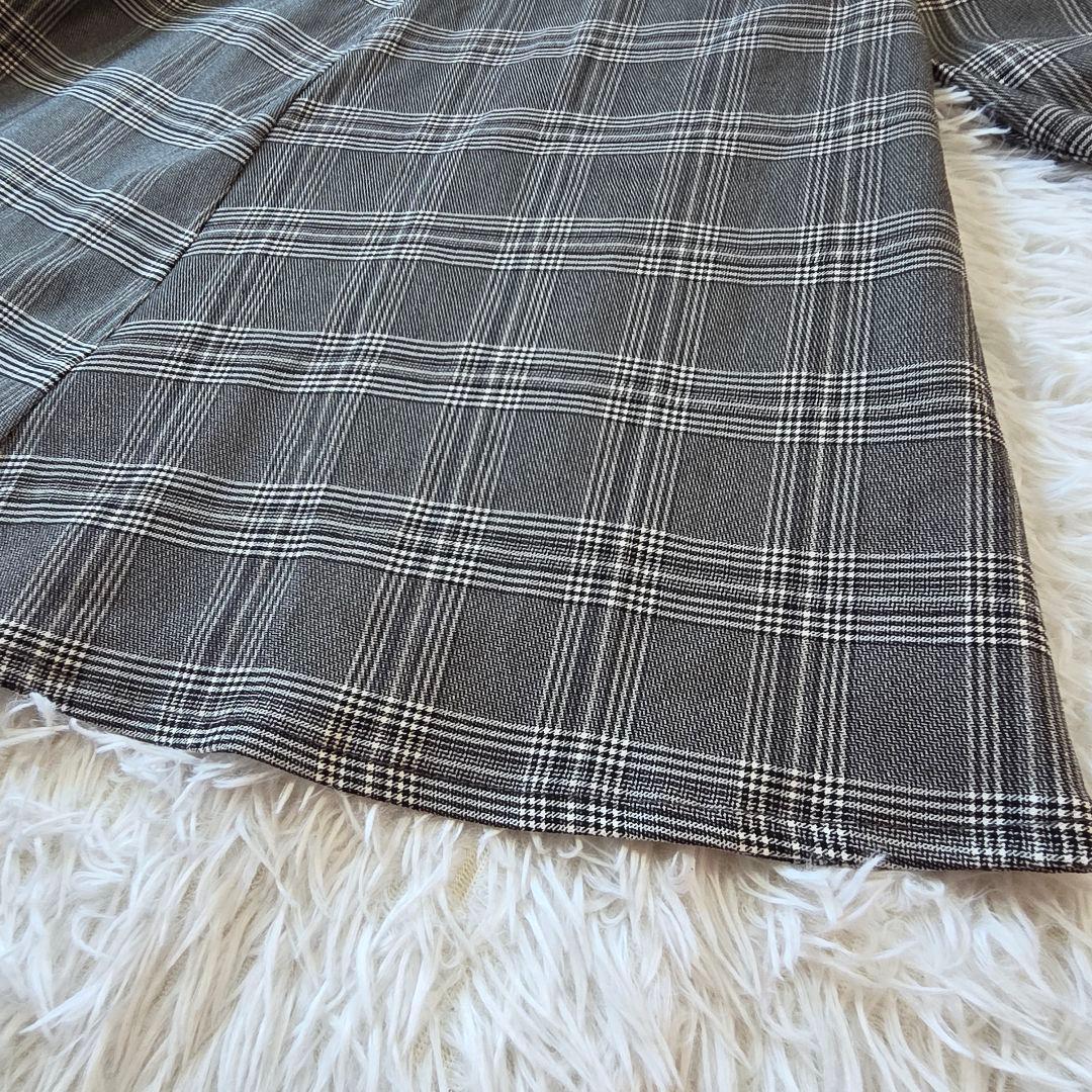 CINEMATIQ　ヴィンテージリリーロングワンピース　Ｌ　ストレッチ　金ボタン