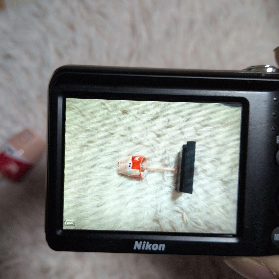 Nikon COOLPIX A10 単三電池駆動