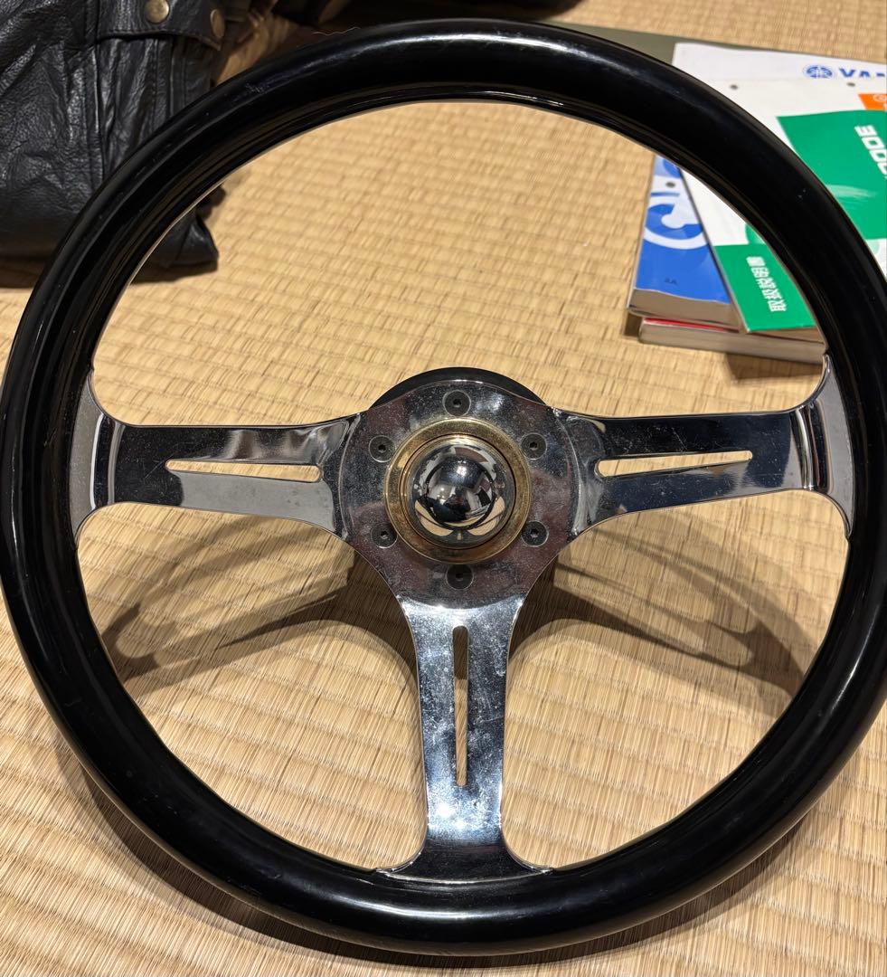 古いジムニーに付いていた3本スポーク ステアリングホイール 本体