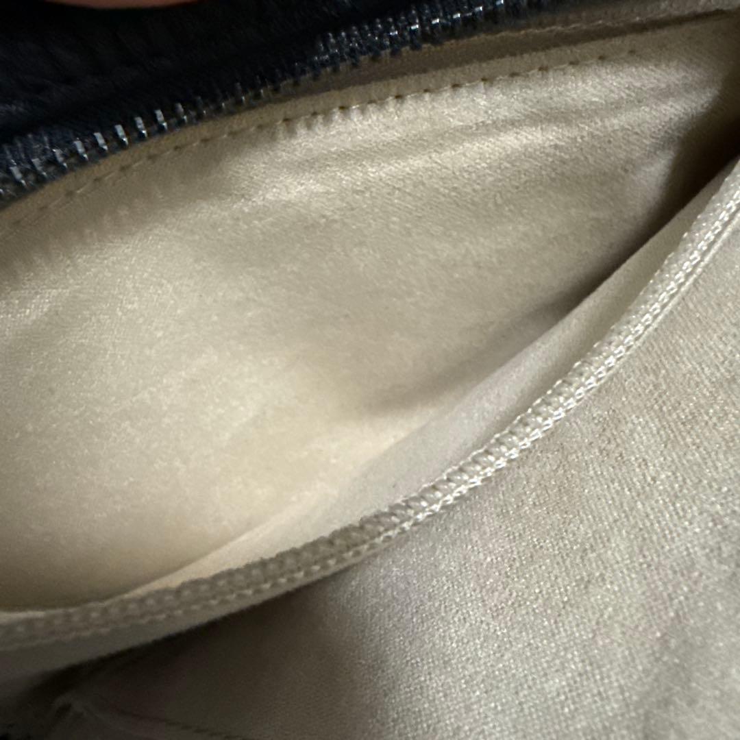 アタオ アミュレットケリー ショルダーウォレット 本革 クロスボディ