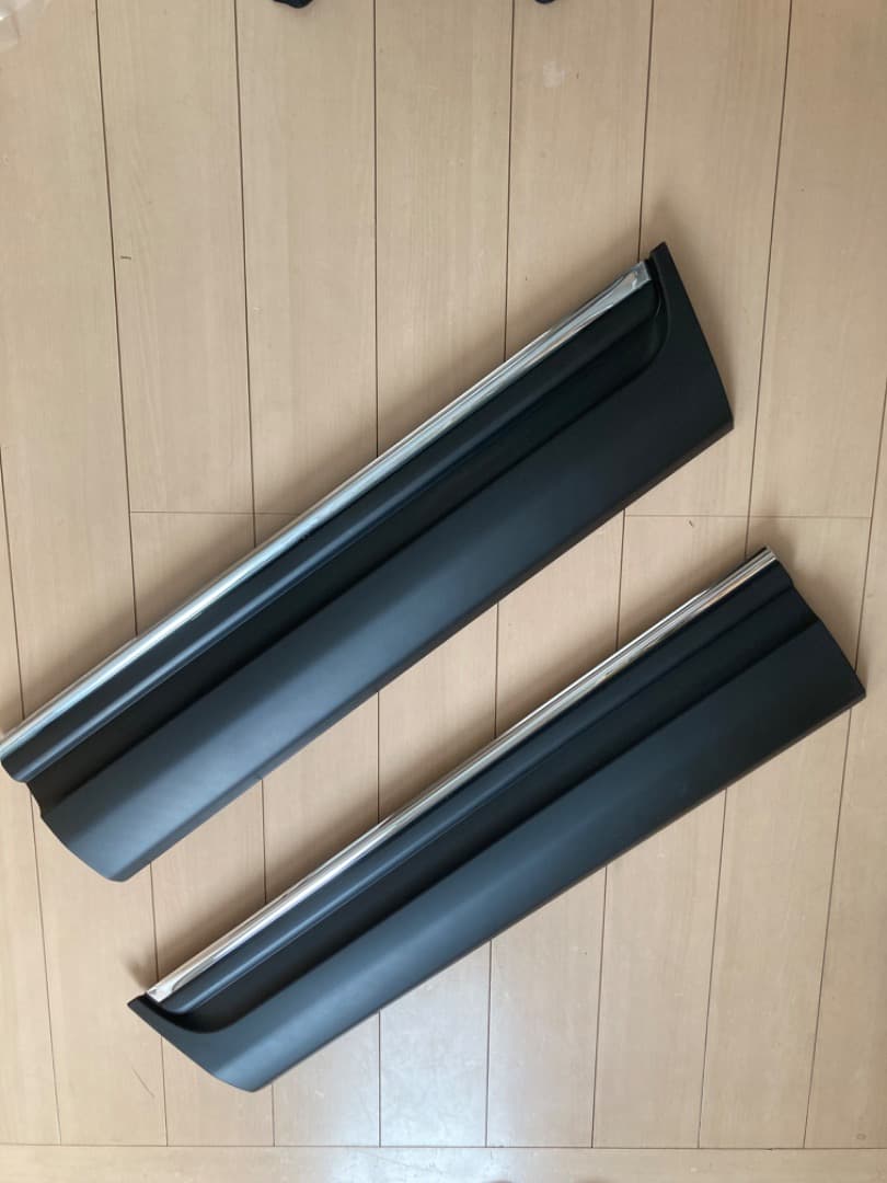 FORD純正 11-15y ドアガーニッシュ ドアモールカーボンブラック