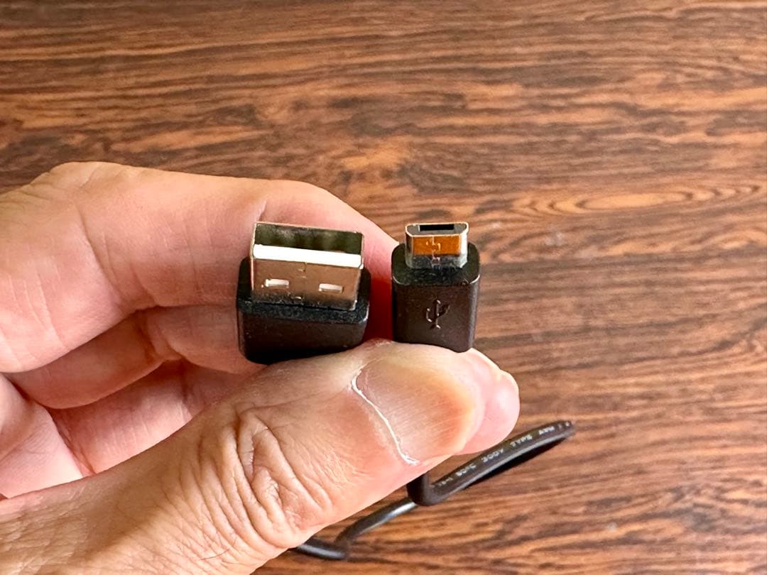 ビデオカメラ SONY HDR MV1