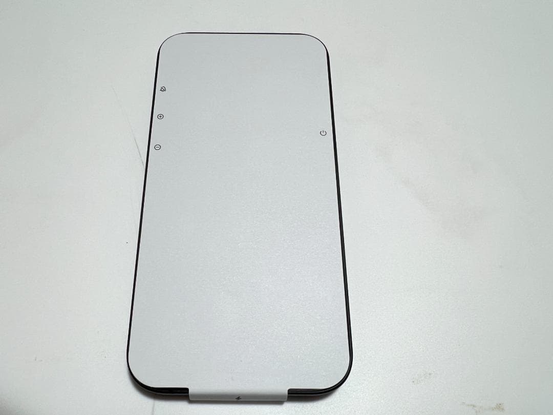 【美品】Apple iPhone16 128GB ブラック　海外版 BT89%