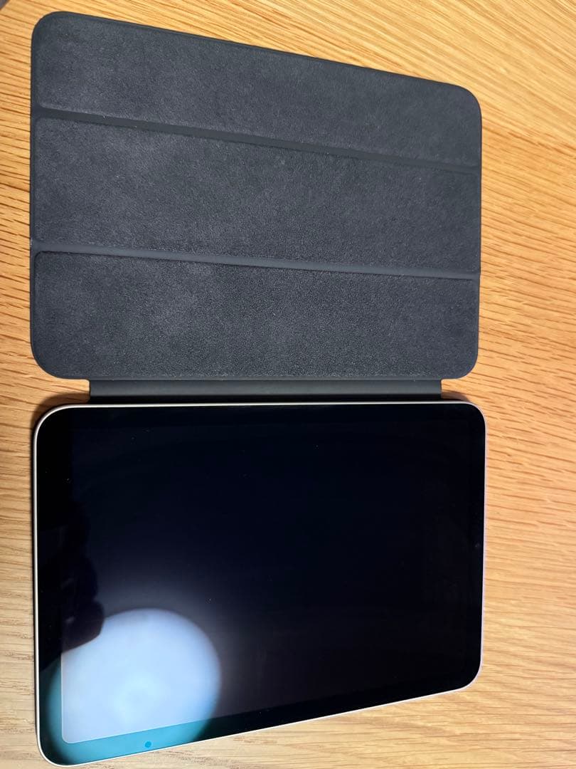 iPad mini 7 256GB スターライト純正ケース付き