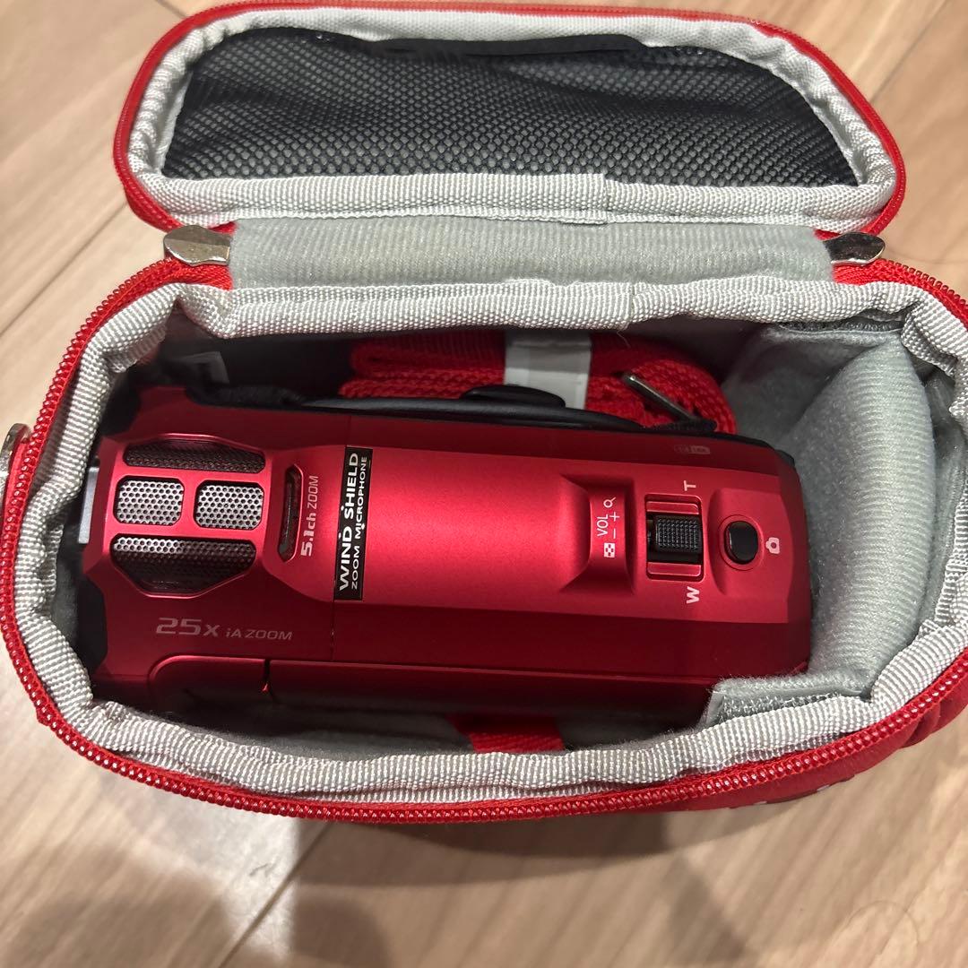 パナソニック　4K ビデオカメラ