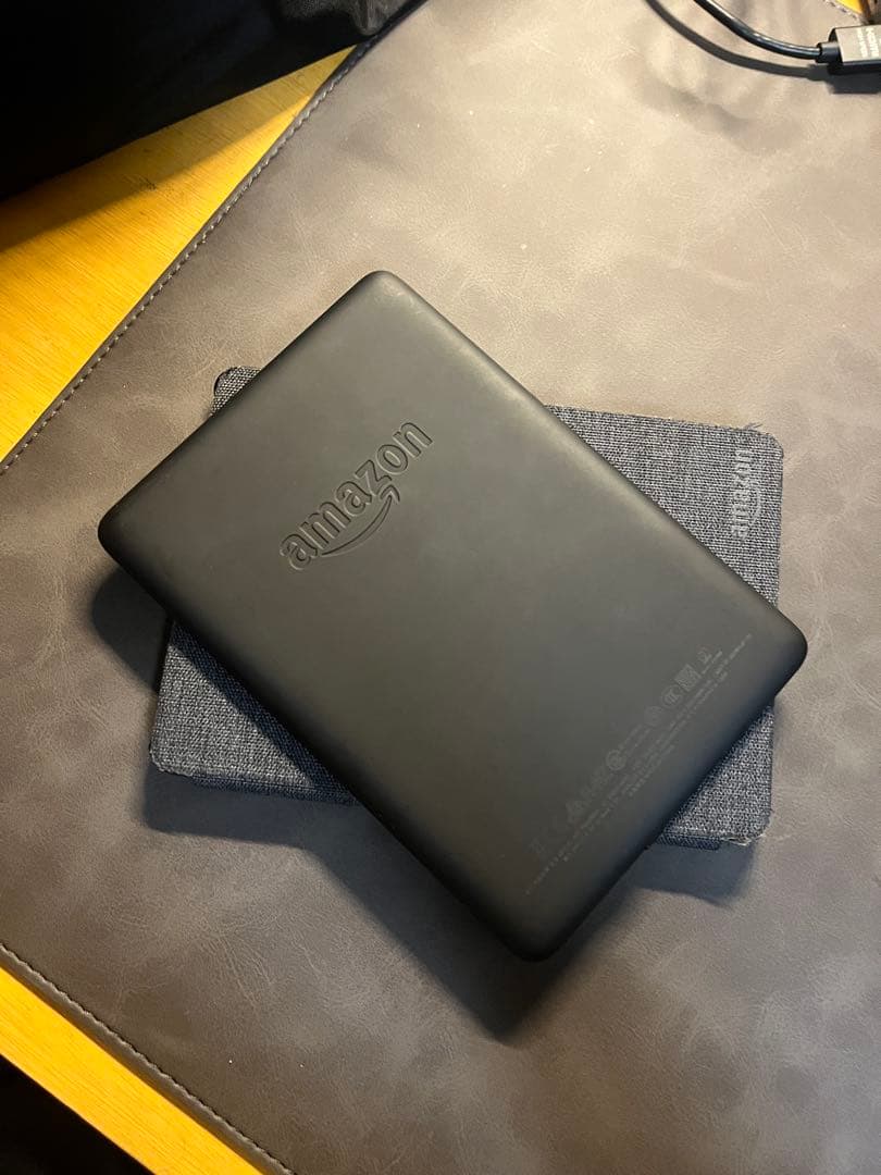 超美品Kindle paperwhite 第10世代 wifi 8GB 広告なし