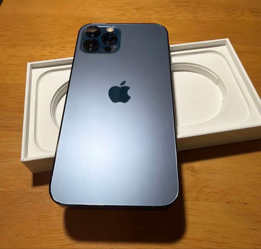 iPhone 12 Pro ブルー 128GB（ケーブル・カバー付き）