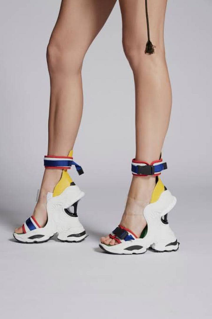 【未使用】DSQUARED2 ディースクエアード⭐️レア ウェッジヒールサンダル