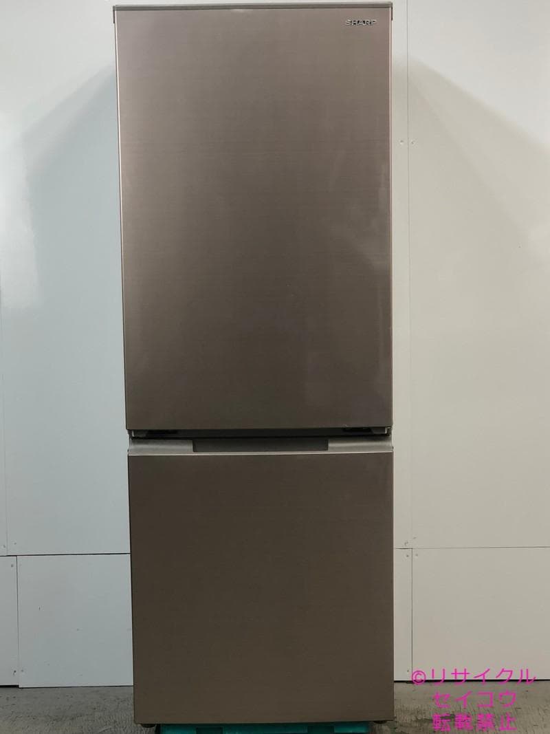 【中古】シャープ冷蔵庫 179L 2022年式2510311237