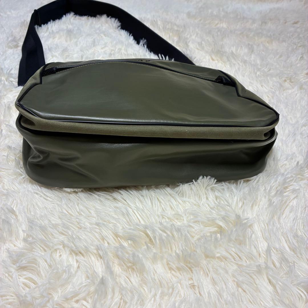 PORTER ポーター80周年記念オリーブグリーンショルダーバッグ