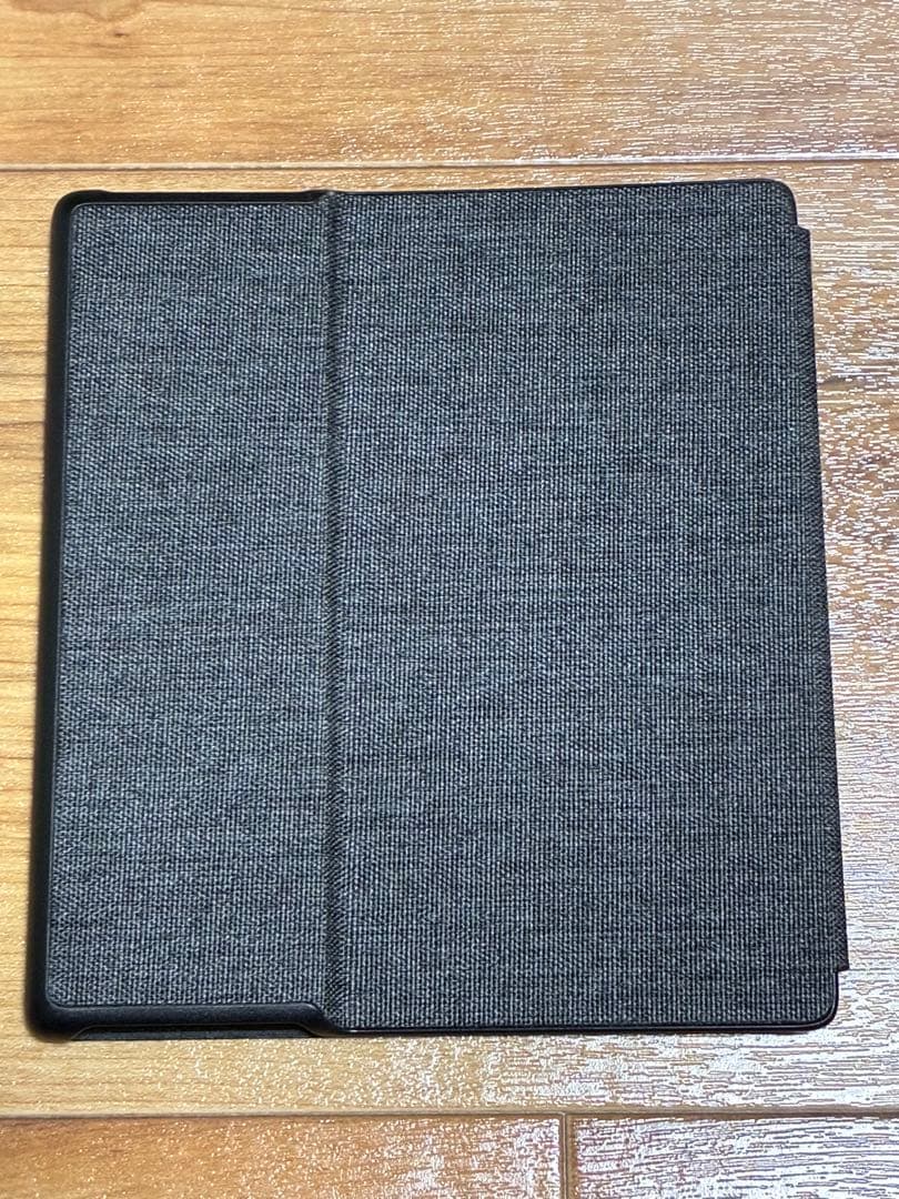 KindleOasis wifi+4G 32GB + カバー + マイクロusb
