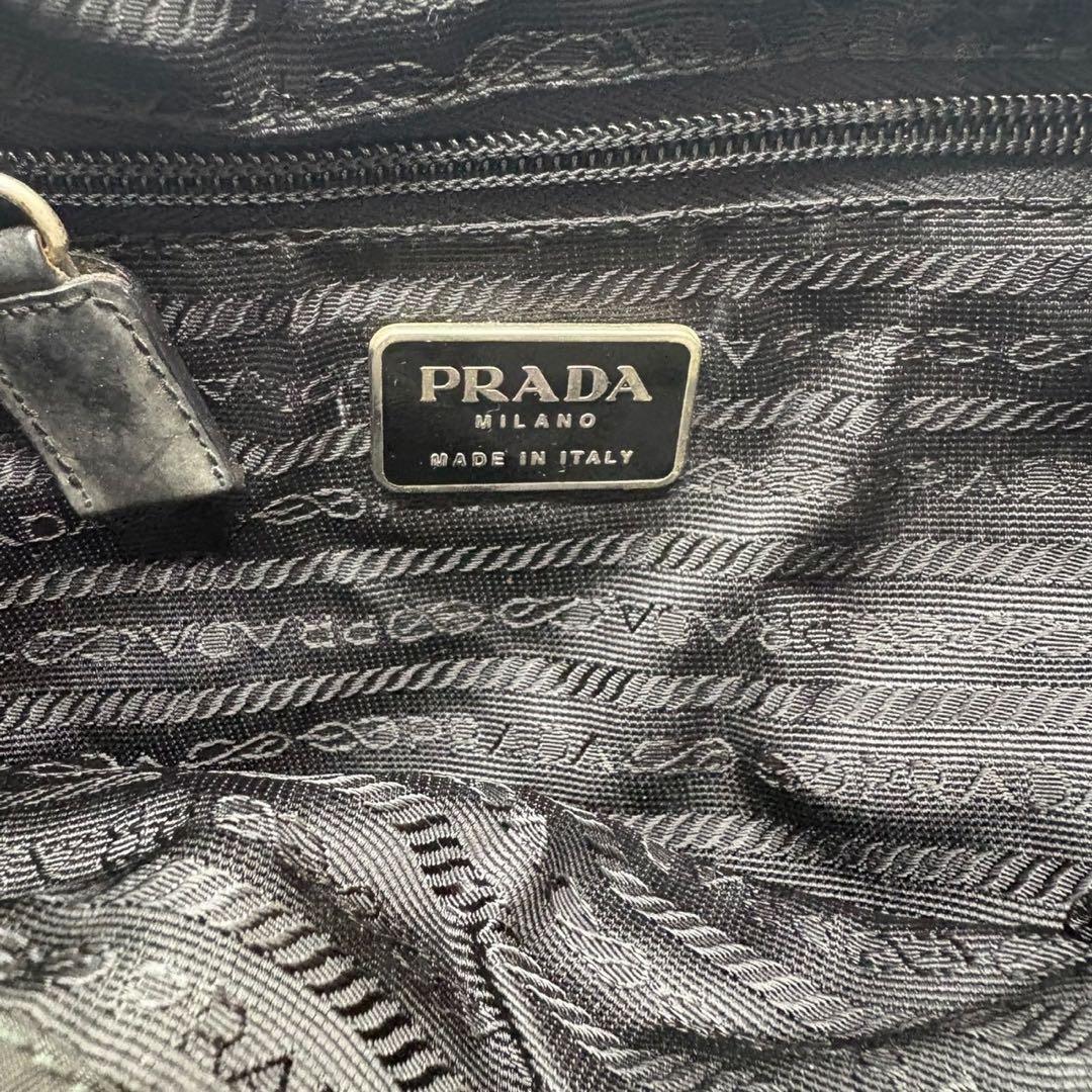 チマ　PRADA 三角プレート ナイロン ブラック バックパック A4