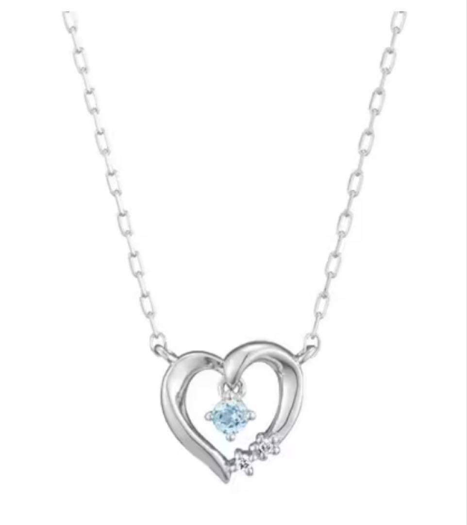 ［新品未開封、ケース付き］（定価33000）K10ホワイトゴールド ネックレス