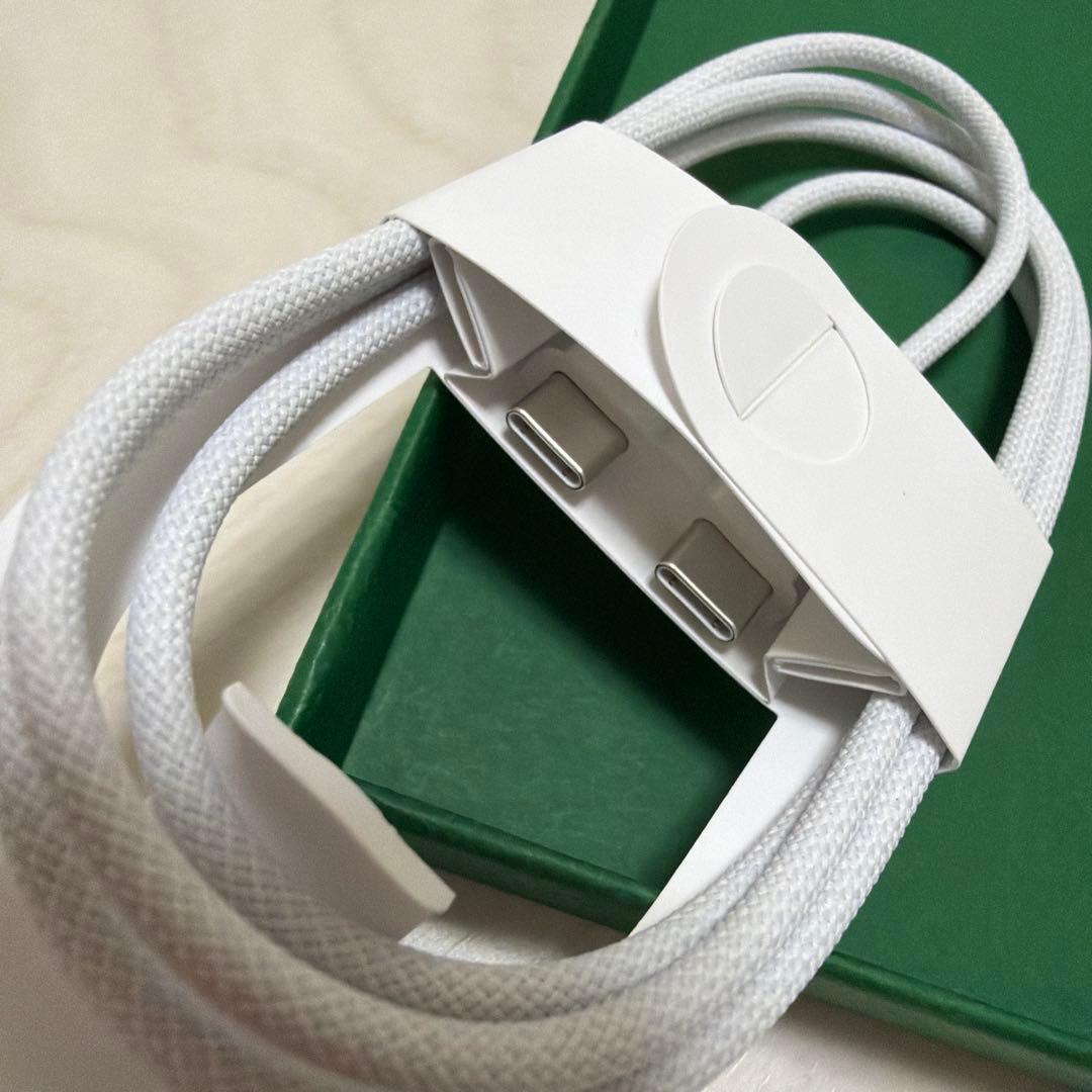 Apple第2世代 AirPodsPro USB-C イヤーチップ付き