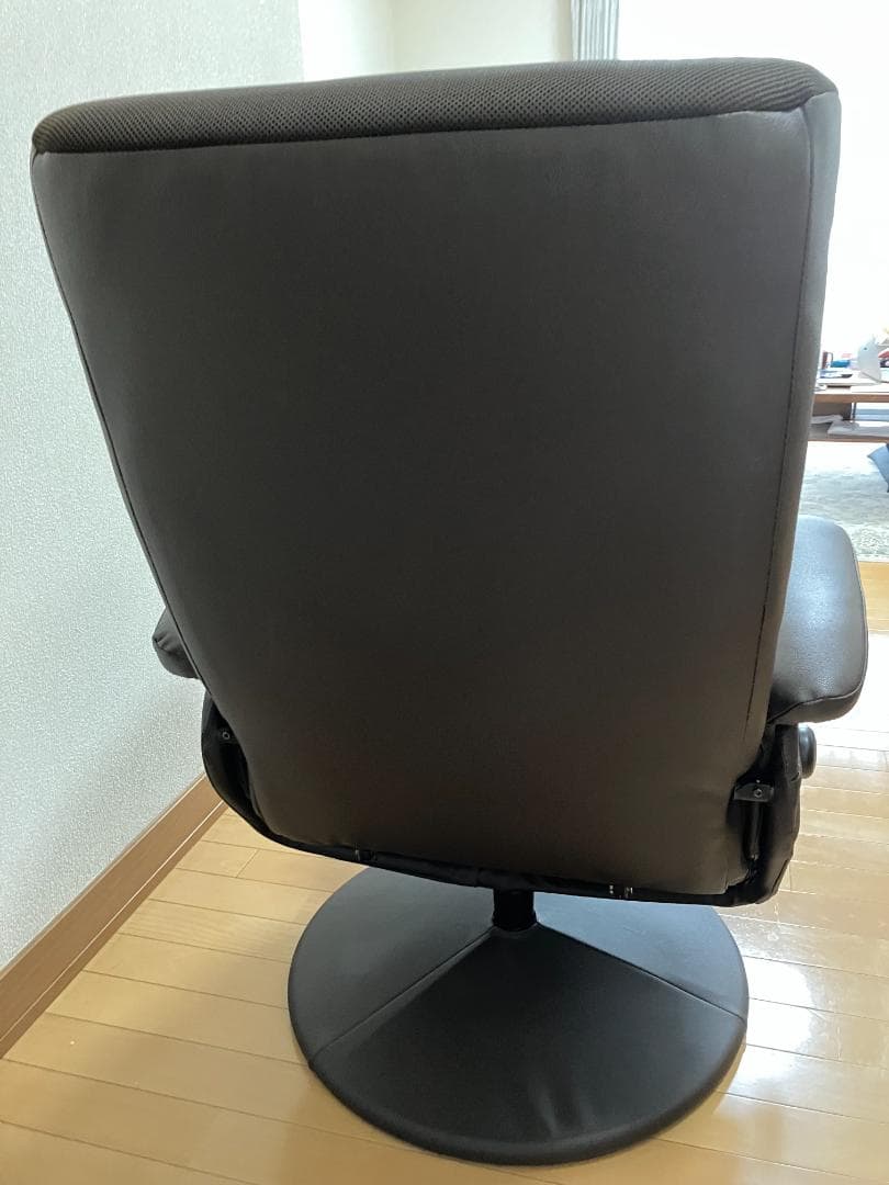 ニトリ パーソナルチェア Dメッシュ オットマン付き