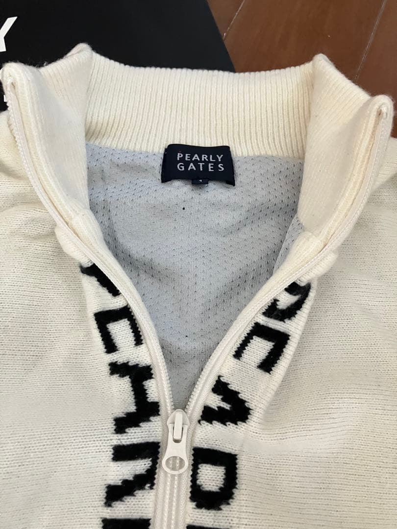 パーリーゲイツ ニットジャケット センターロゴ DIAPLEX 蓄熱　白