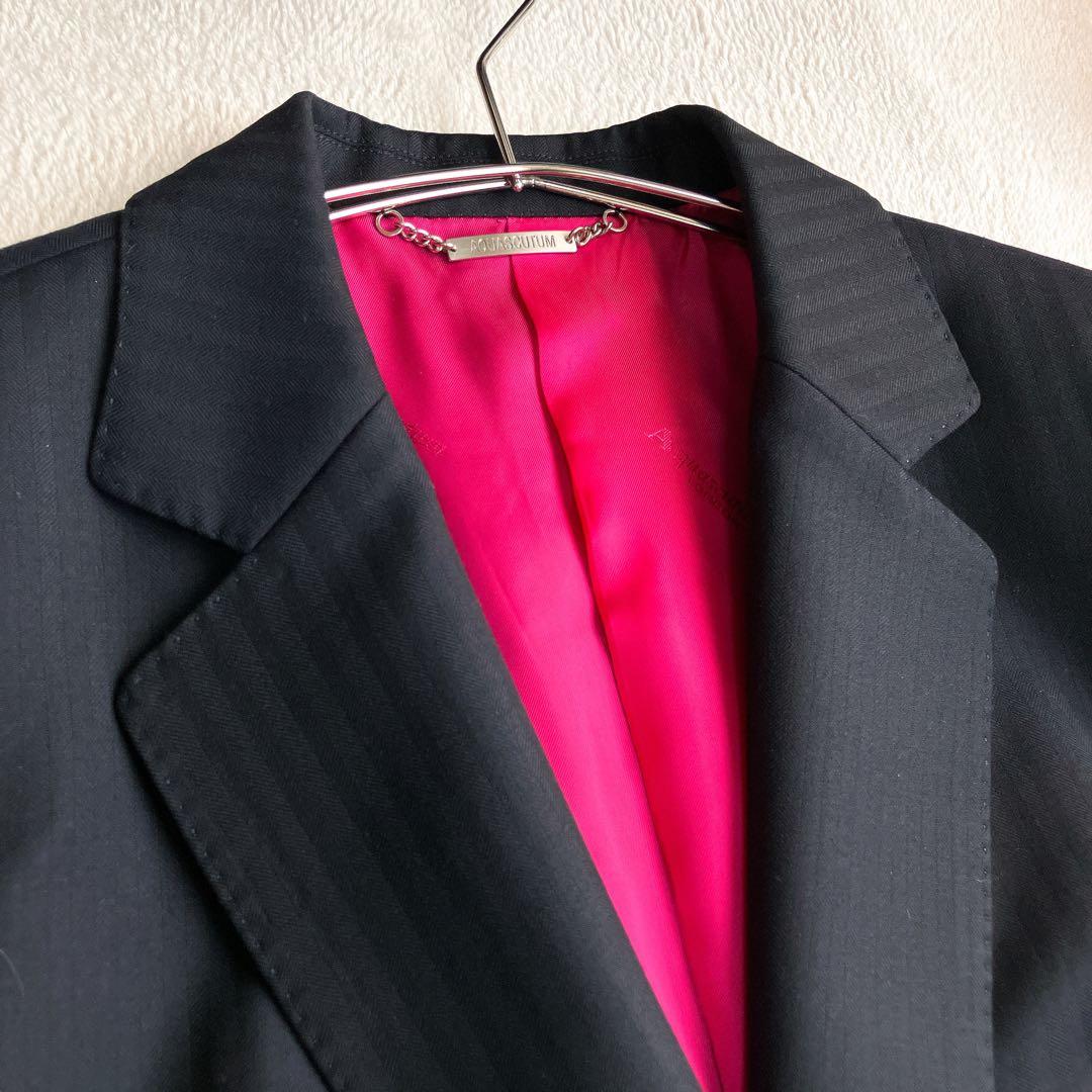 アクアスキュータム★シャドウストライプ スカートスーツ ロゴ総柄裏地 ウール