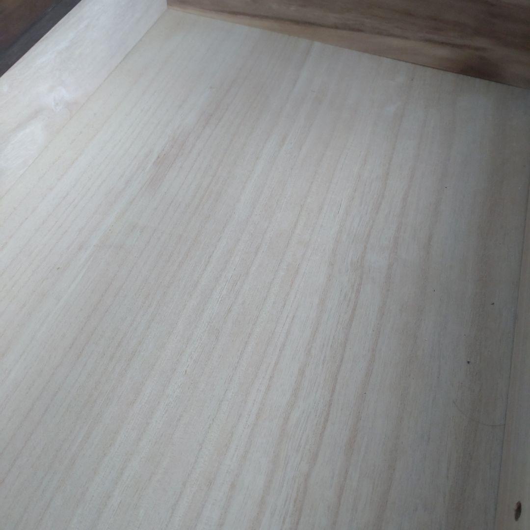 無印良品　タモ材　チェスト4段　脚付き