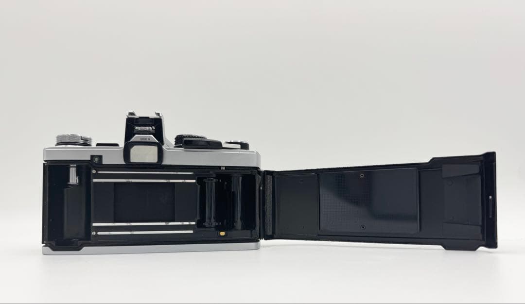【整備品】OLYMPUS OM-2N フィルムカメラ動作確認済み　広角レンズ