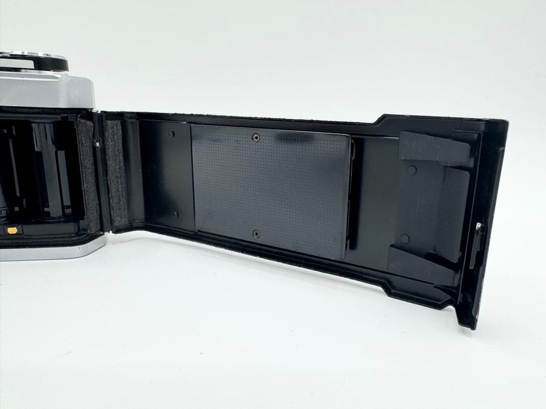 【整備品】OLYMPUS OM-2N フィルムカメラ動作確認済み　広角レンズ