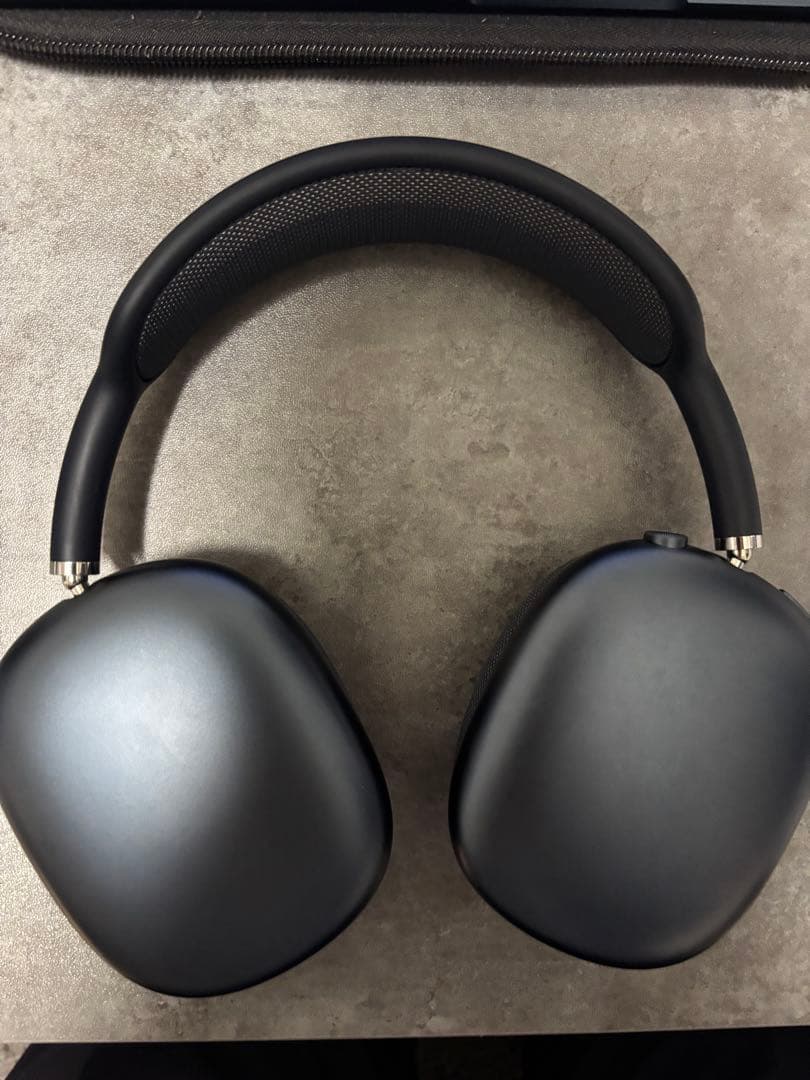 AirPods MAX 箱　充電コード有