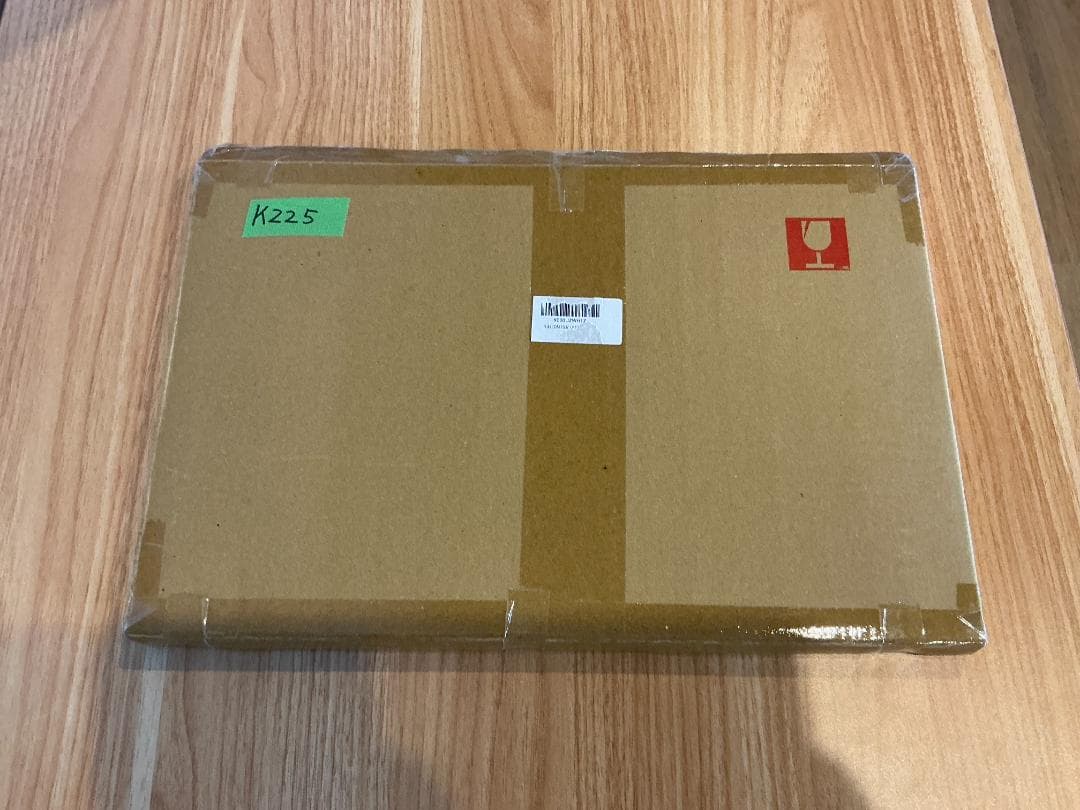 液晶パネル 非光沢 タッチ非搭載 画面サイズ：15.6\" 209K225