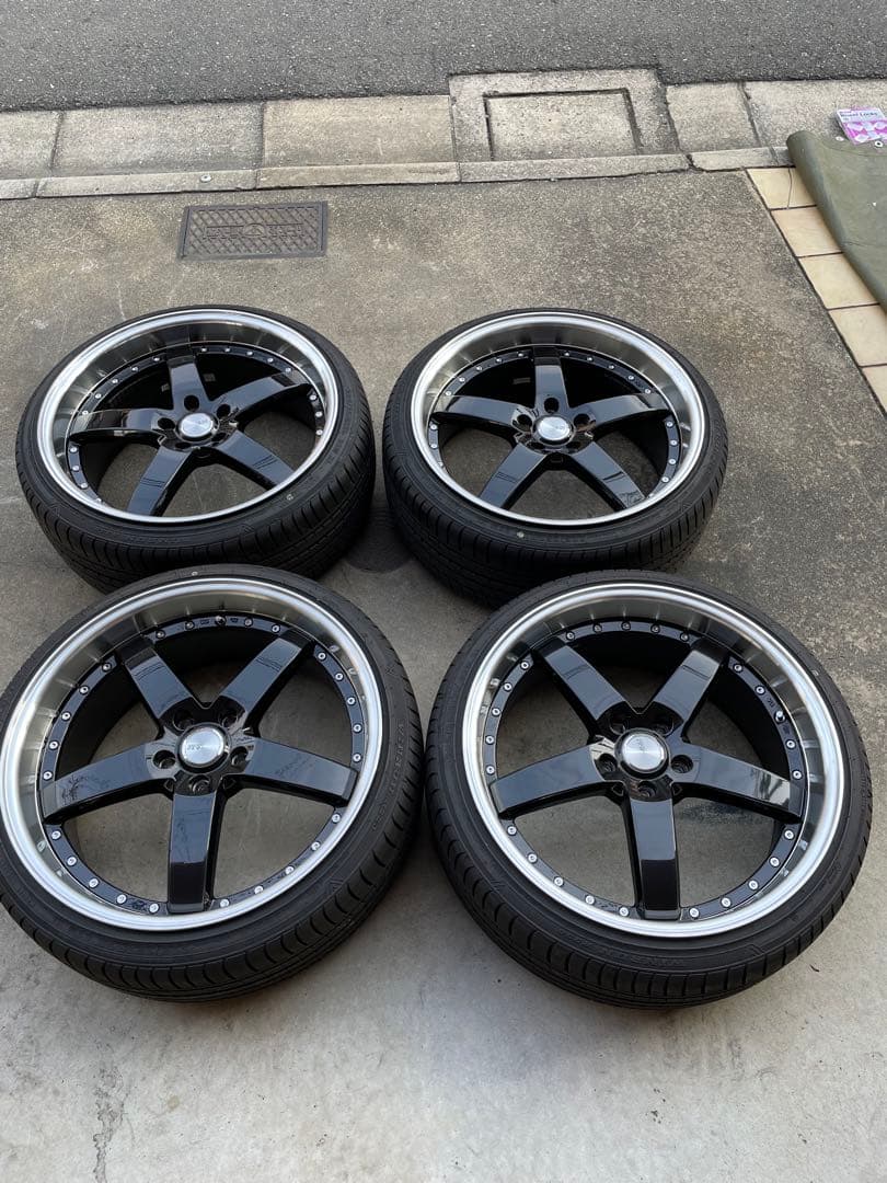 ロクサーニ　グラスターファイブ20インチ、使用距離200キロ未満‼️