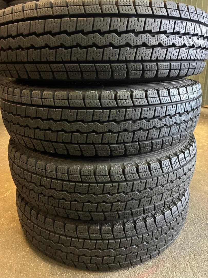 145/80R12LTスタッドレスセット❗️