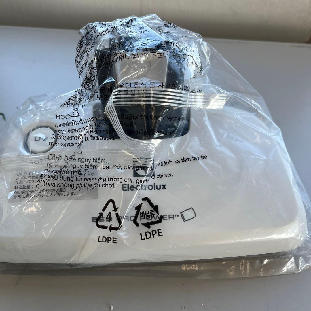 Electrolux ZB3425BL コードレス掃除機