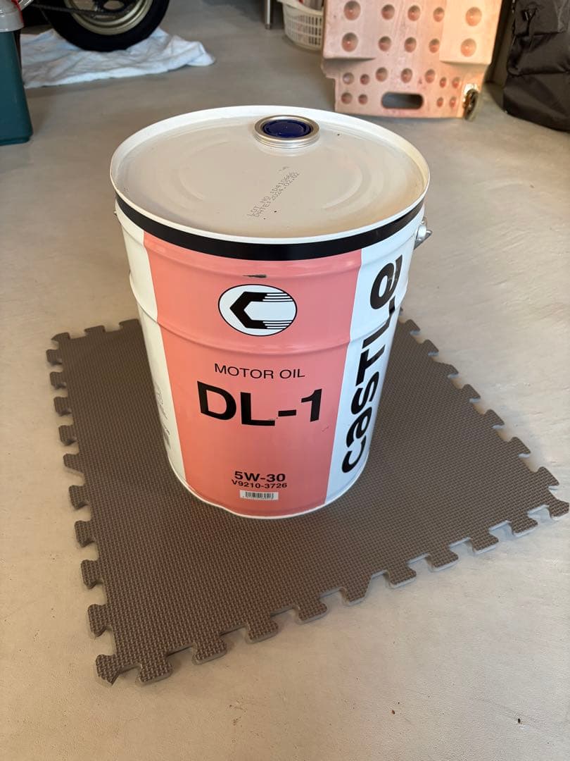 CASTROL エンジンオイル DL-1 5W-30