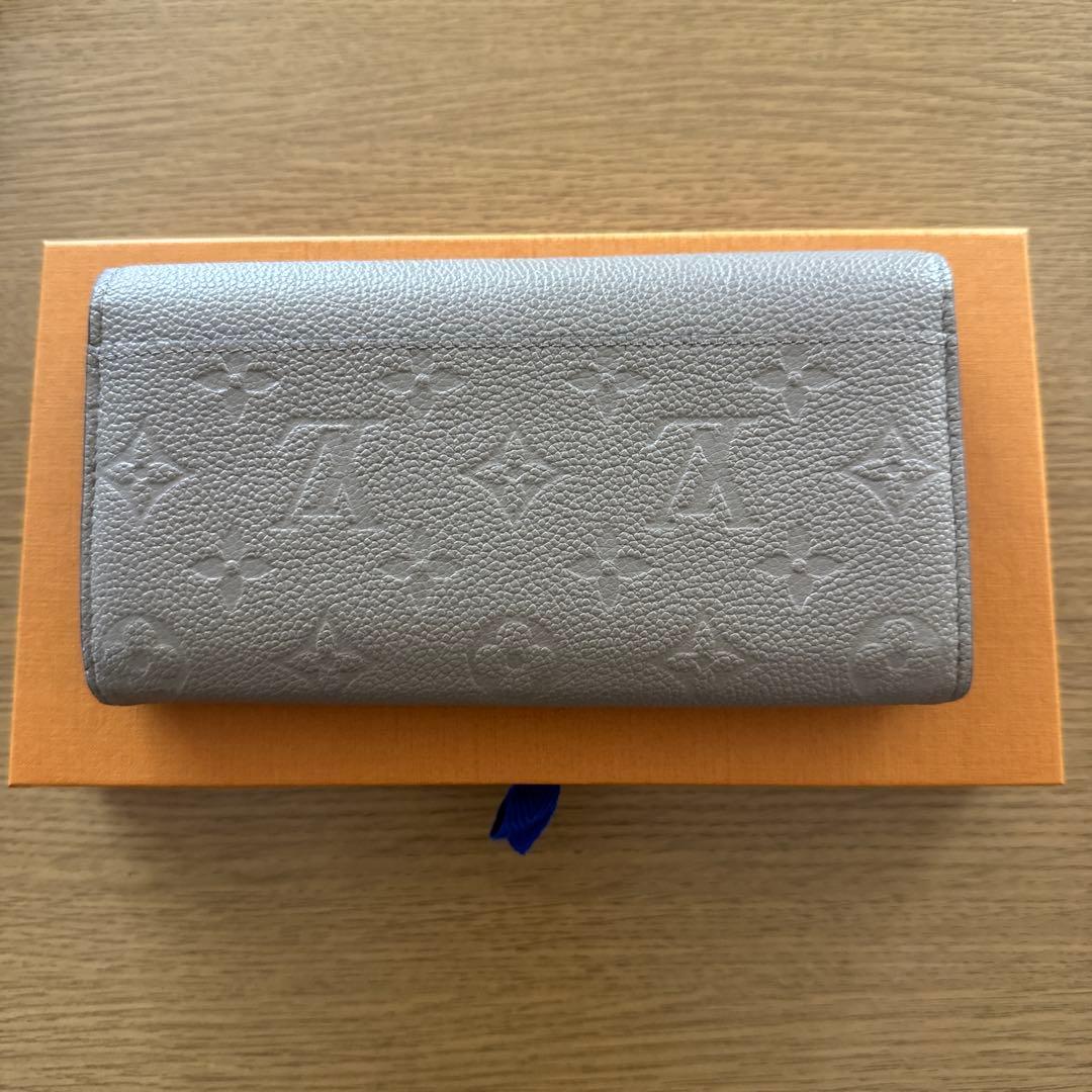 Louis Vuitton ポルトフォイユサラ　長財布