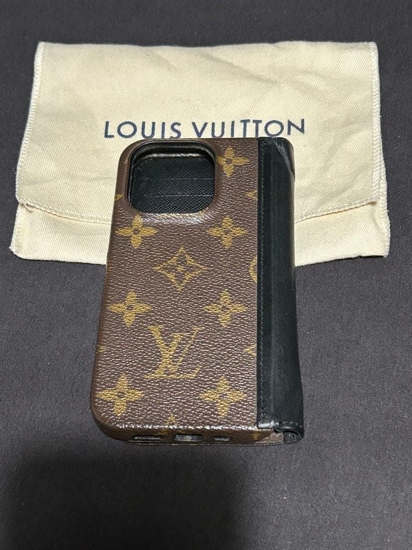 Louis Vuitton iPhone 15 pro モノグラム