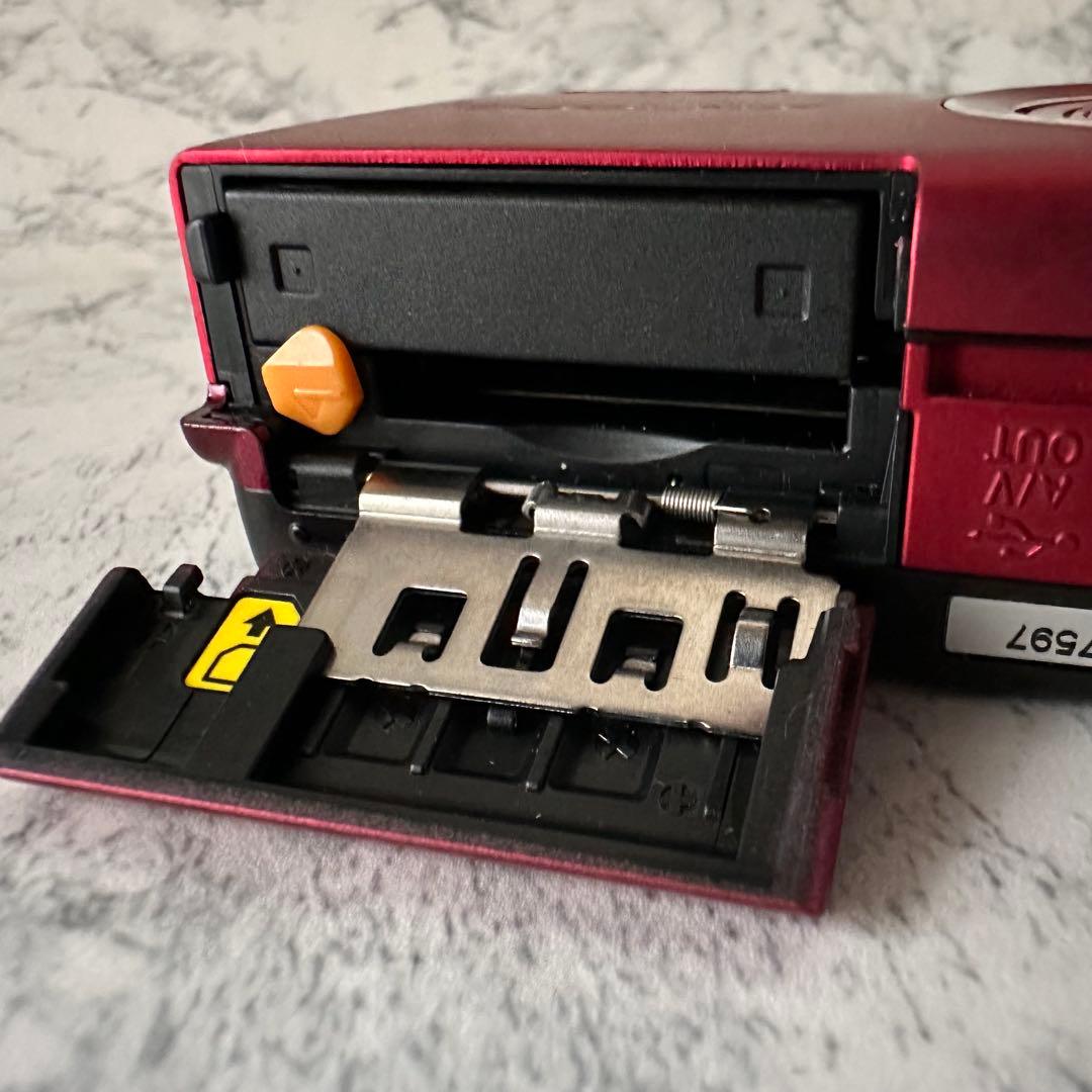 美品 Nikon COOLPIX S6200 レッド コンパクトデジタルカメラ