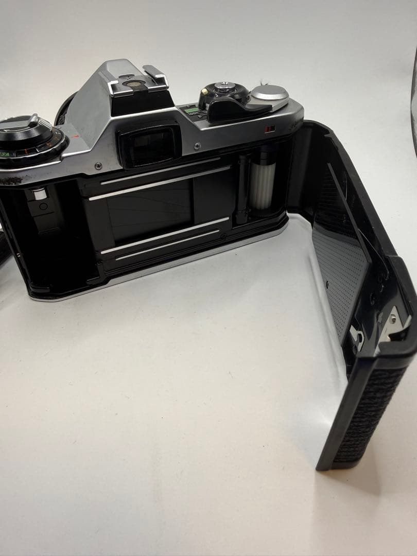 PENTAX ME フィルムカメラ + 50mm F1.7 /135mm セット