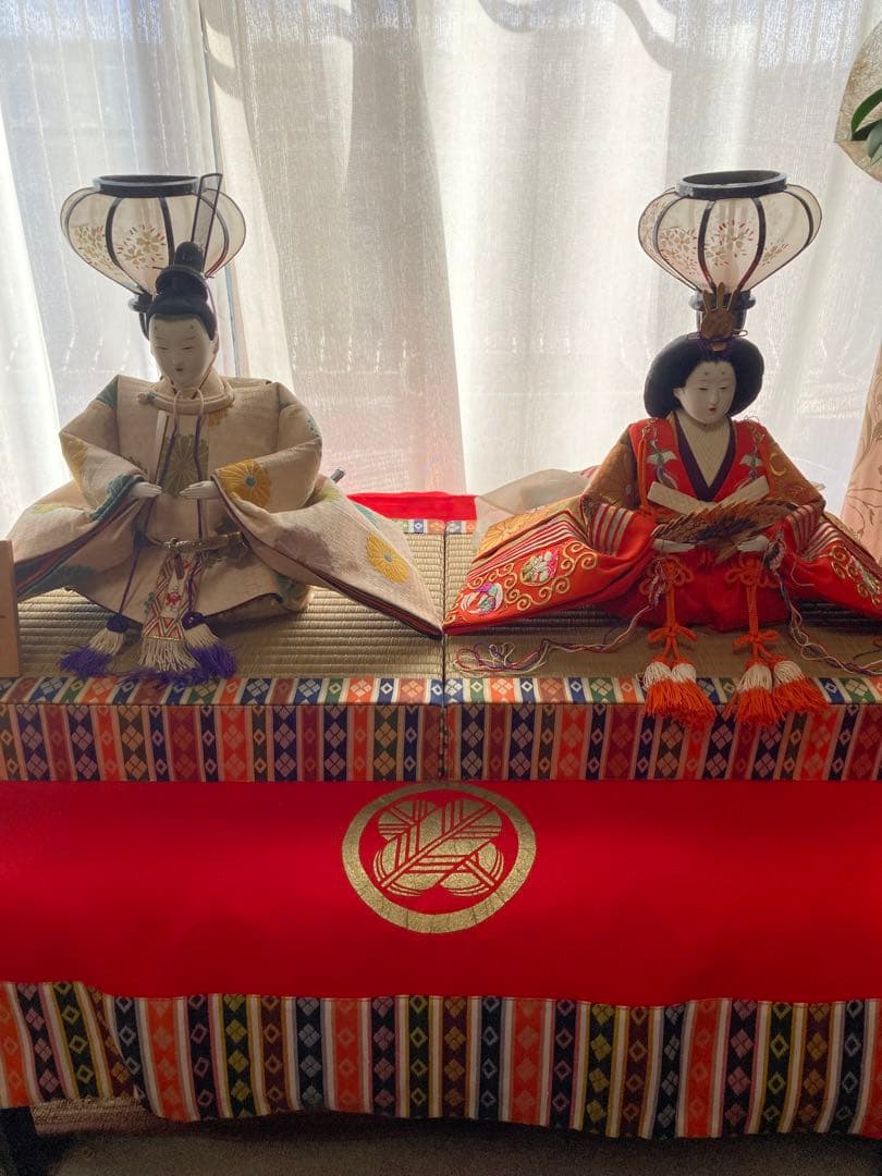 伝統的雛人形セット 男雛 女雛